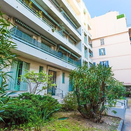 LE TIVOLI AP4264 By Riviera Holiday Homes Niza Exterior foto